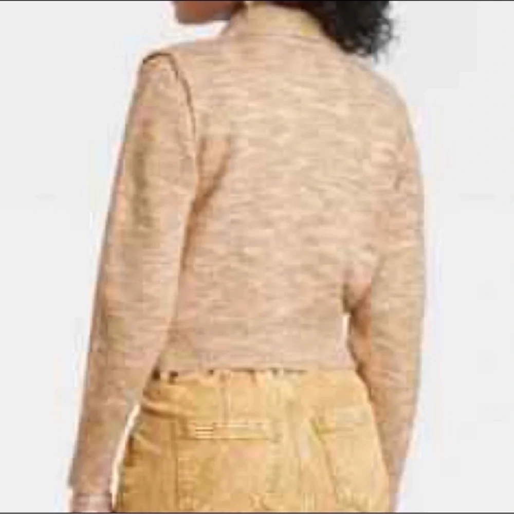 Universal Thread Cropped Knit Button Front Cardigan Sweater Beige Size XS - Picture 2 of 12